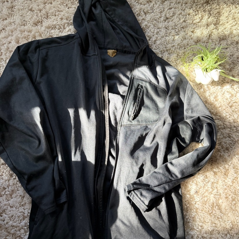 Great Northwest Clothing Company Black Hooded Jacket - Picture 1 of 4